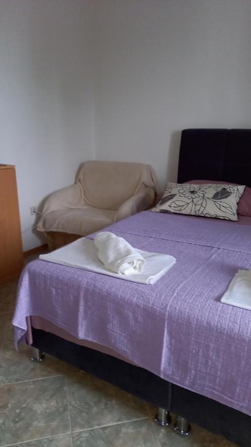 Apartmani Cosic Duće Kültér fotó