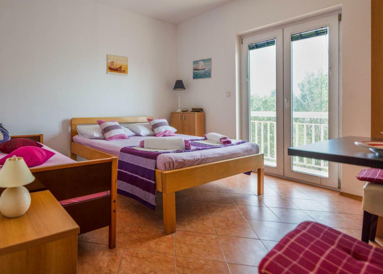 Apartmani Cosic Duće Kültér fotó